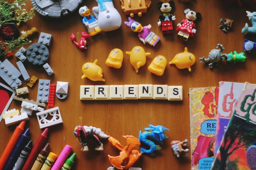 社群經營
https://unsplash.com/photos/a-bunch-of-stickers-that-are-on-a-wall-f-PH16nZHKI?utm_content=creditCopyText&utm_medium=referral&utm_source=unsplash