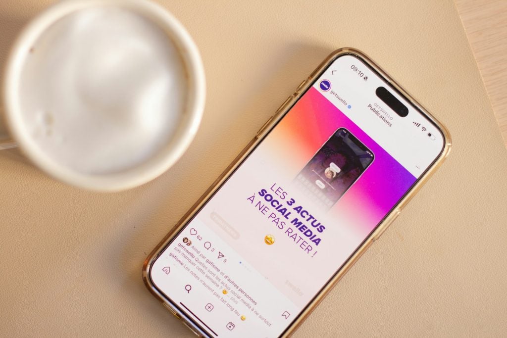 廣告投放時,可善用數據、素材、A/B test 來提升廣告成效 / Photo by Swello on Unsplash